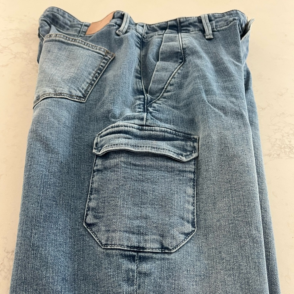 Paige cargos size 27